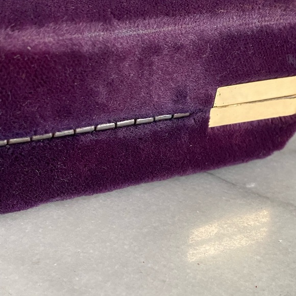 Vintage jewelry case - travel case, purple jewelry box - Picture 5 of 8